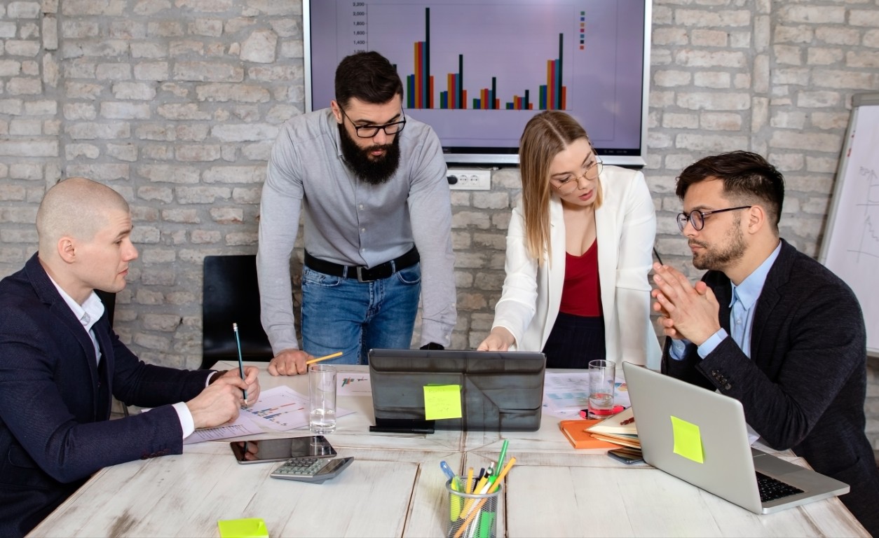 How On-Demand CFO Services Adapt to Your Business’s Changing Needs 14