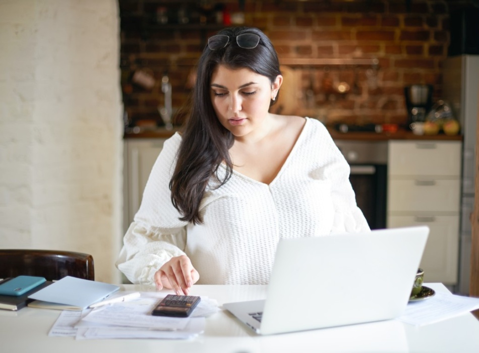 How to Improve Your Accounts Receivable Turnover in Canada